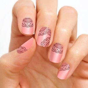 Color Street Saloon Girl Nail Strip